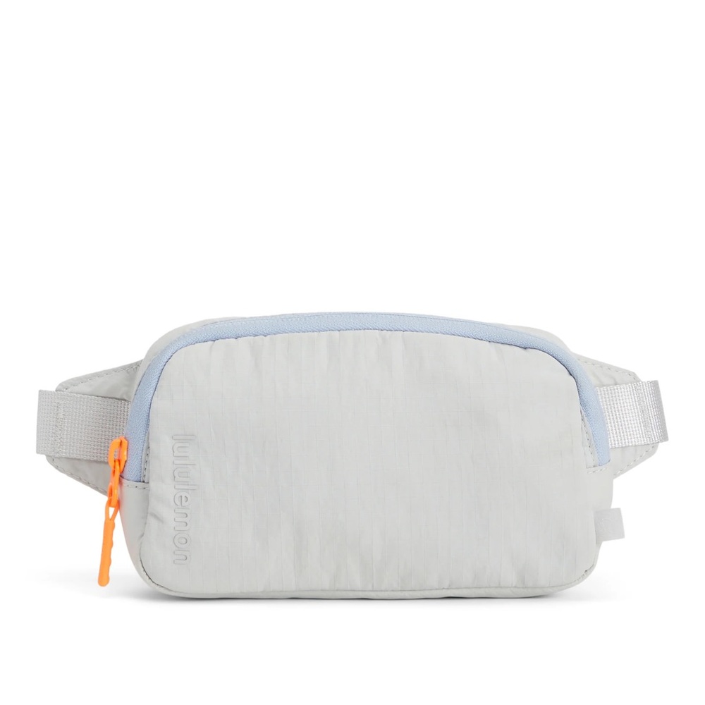 Lululemon‎ Mini Belt bag Vapor/Rhino/Gray